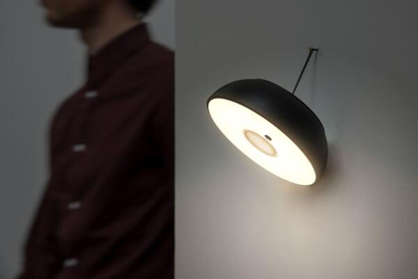 Axolight Float kabellose Leuchte als Wandleuchte aufladbar